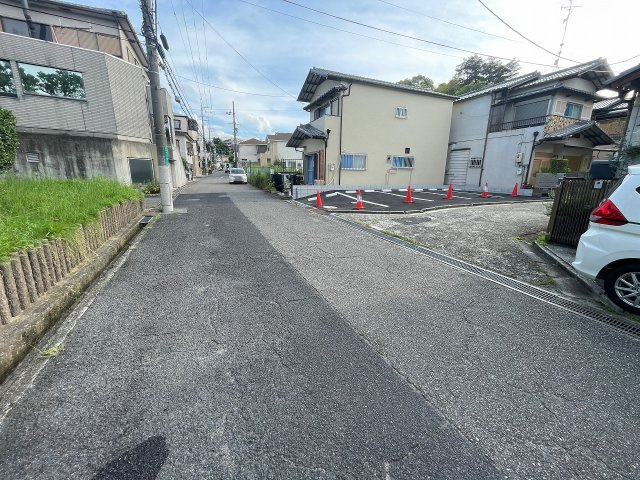 高倉台2丁土地の周辺