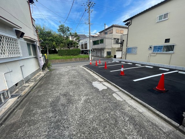 高倉台2丁土地の周辺