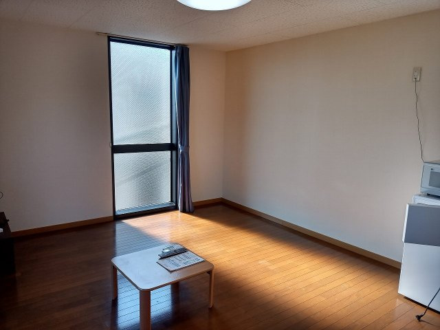 レオパレス武蔵ヶ丘の居間・リビング|設備・仕様は号室により異なる為、現況を優先致します。