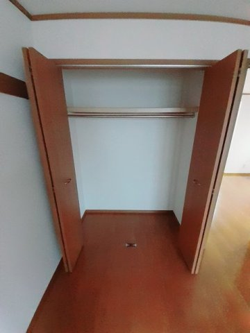メゾン・ウエストの収納