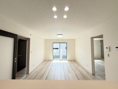 【居間・リビング】