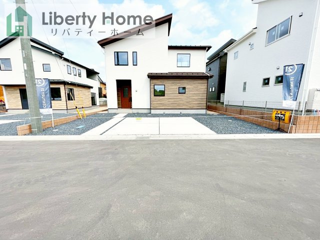 水戸市河和田町1期　新築戸建　4号棟の駐車場