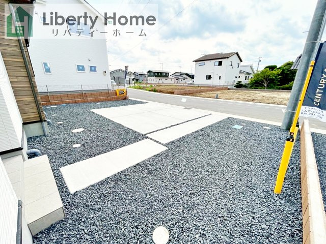 水戸市河和田町1期　新築戸建　4号棟の駐車場