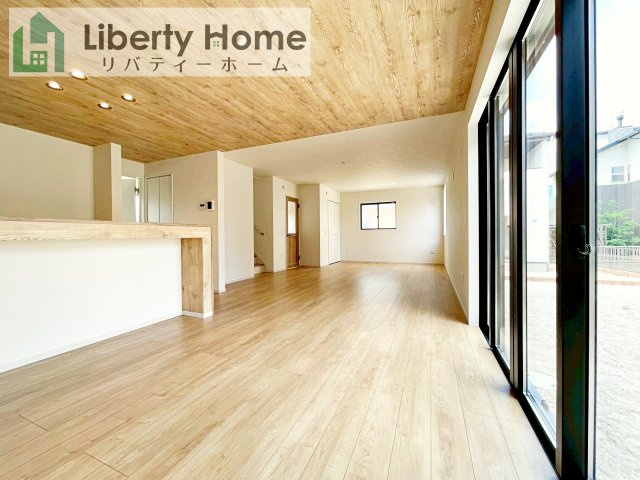 水戸市河和田町1期　新築戸建　4号棟の居間・リビング