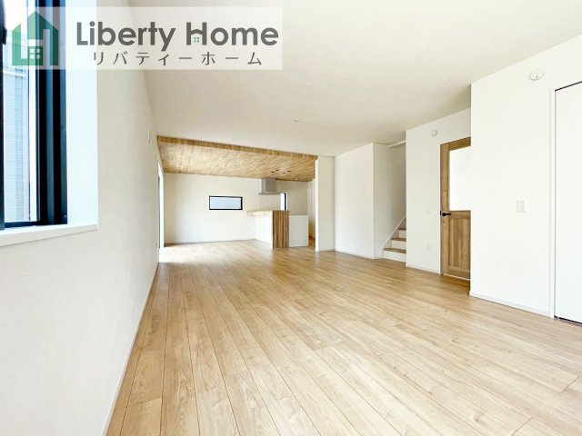 水戸市河和田町1期　新築戸建　4号棟の居間・リビング