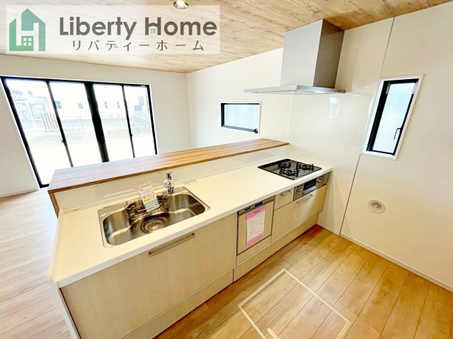 水戸市河和田町1期　新築戸建　4号棟のキッチン