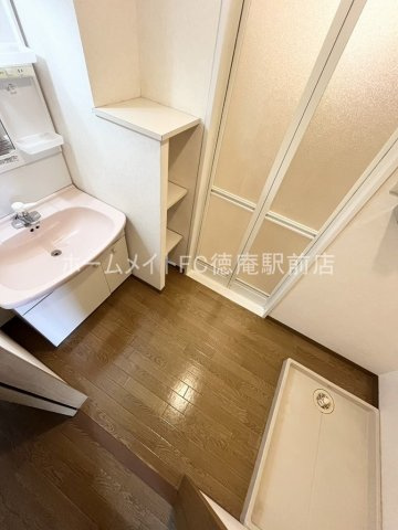 大阪市鶴見区浜３丁目の賃貸マンションの洗面所