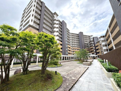 【外観】 | 上野芝レジデンス　ディライトコート | 津久野幼稚園まで徒歩８分！小さなお子様のいるご家庭も安心ですね♪