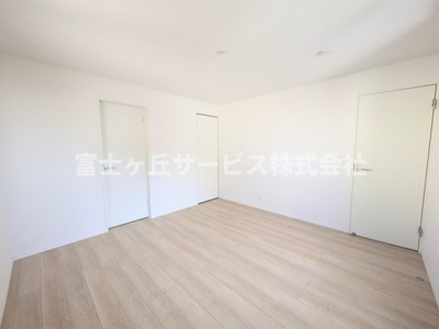 【寝室】 | 浜松市中央区河輪町 新築一戸建て 1号棟 | 寝室です