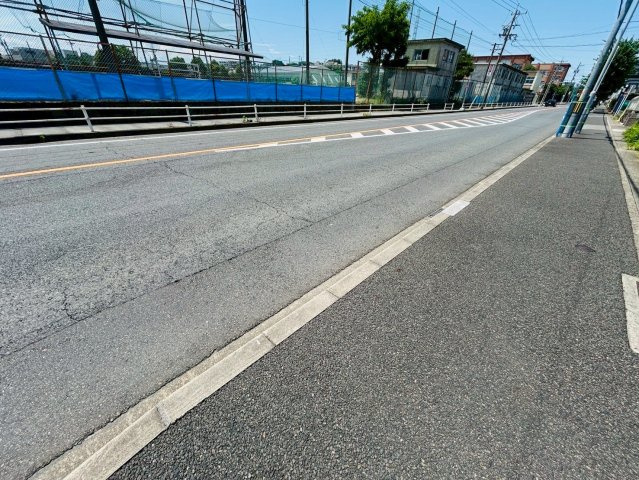 天白区一棟貸　店舗併用住居の駐車場