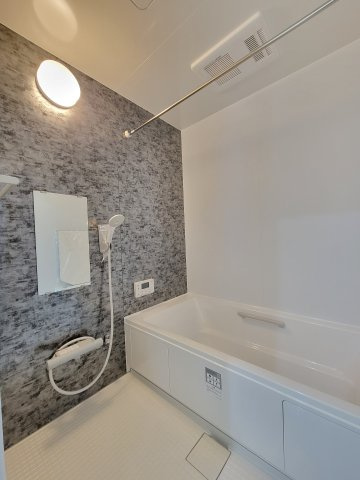 粟Ⅲ・新築戸建の浴室