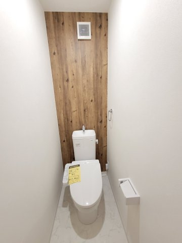 粟Ⅲ・新築戸建のトイレ