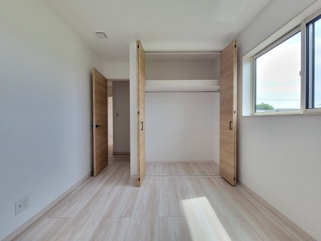 粟Ⅲ・新築戸建の洋室