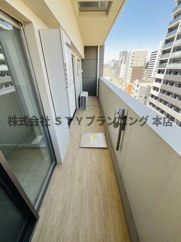 仲介手数料０円！ポルタニグライーストのバルコニー