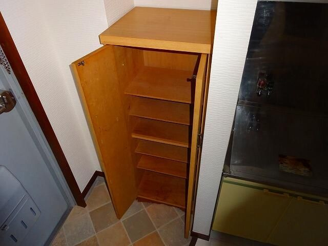 レジデンスとやまの玄関