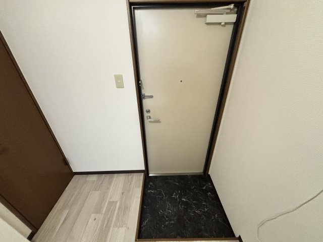 サンライフ近江堂の玄関
