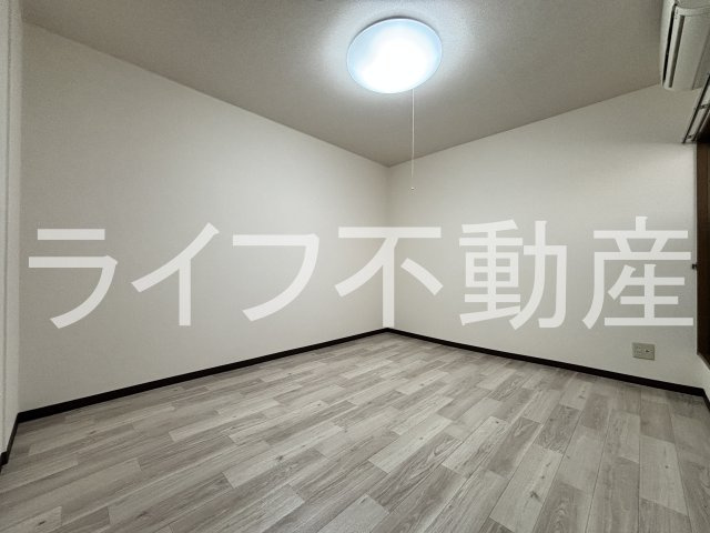 サンライフ近江堂の居間・リビング
