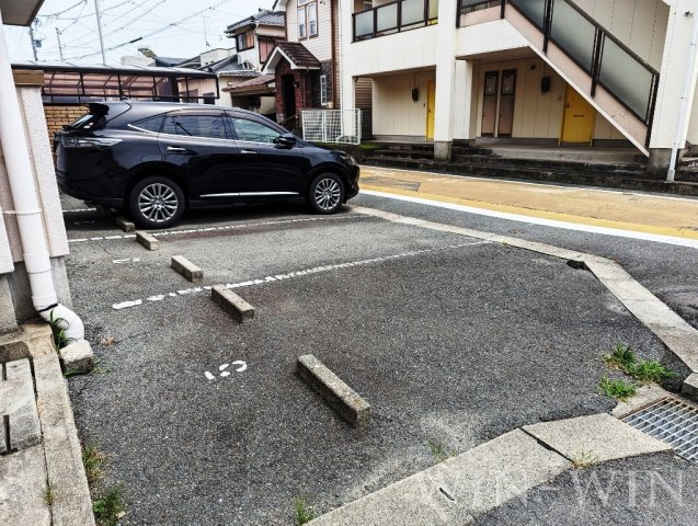 ディアコート木の駐車場