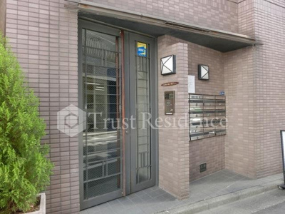 【エントランス】 | コンフォート・イシイ