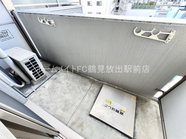 大阪市城東区今福東１丁目の賃貸マンションのバルコニー