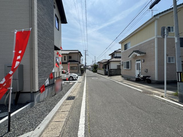 新築戸建・建売　いわき市小名浜4期　Erde　全2棟の前面道路含む現地写真