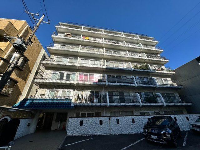 秀和都立大レジデンス