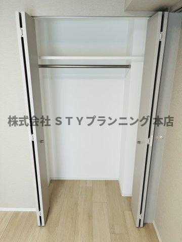 仲介手数料０円！ポルタニグライーストの収納