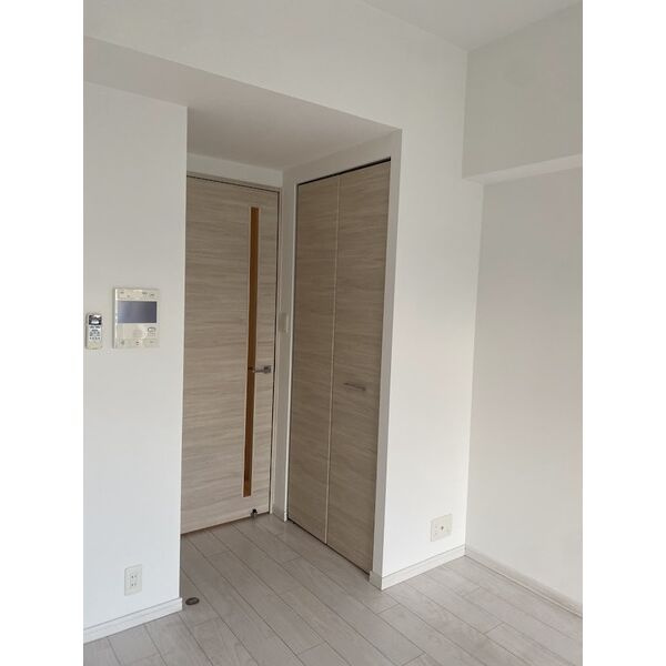 サムティ江坂レガーロのエントランス