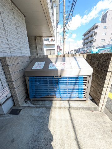 グラシュー湘南IIのロビー