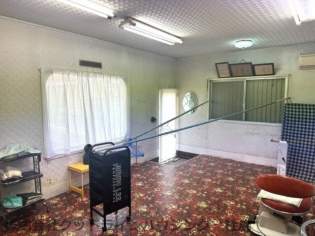 西脇市西脇店舗付き住宅のその他|店舗部分