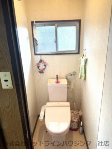 西脇市西脇店舗付き住宅のトイレ|丁寧にお使いです