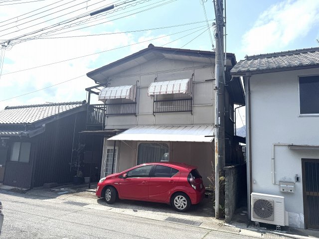 西脇市西脇店舗付き住宅の外観