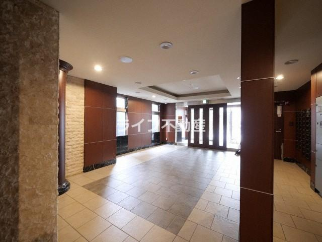 エスリード森ノ宮駅前のロビー|建物の内部です