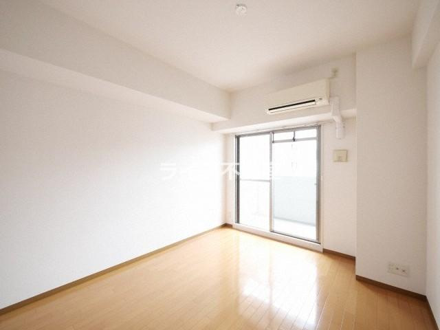 エスリード森ノ宮駅前の居間・リビング|ゆったり過ごせる居間です