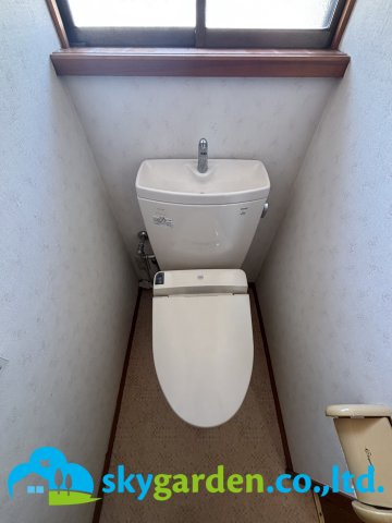 伊勢原市高森台２丁目　中古戸建のトイレ