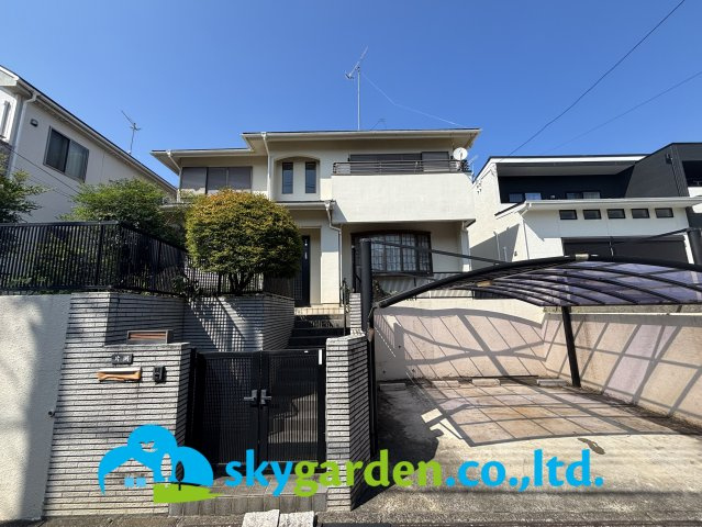 伊勢原市高森台２丁目　中古戸建