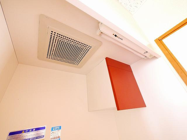 レオパレスニューエイジのその他|ちょっとした物の収納に便利です