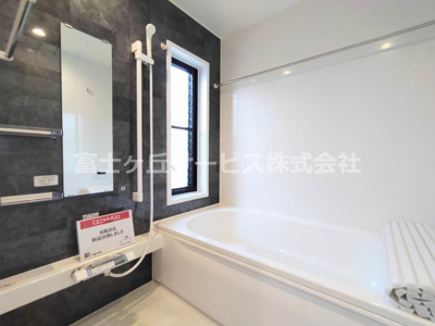 【浴室】 | 豊川市御油町汲ケ谷 中古戸建て | お風呂です