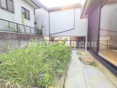 【庭】 | 豊川市御油町汲ケ谷 中古戸建て | お庭が付いています