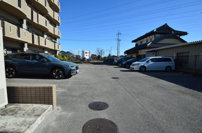 【駐車場】 | メゾンドエル