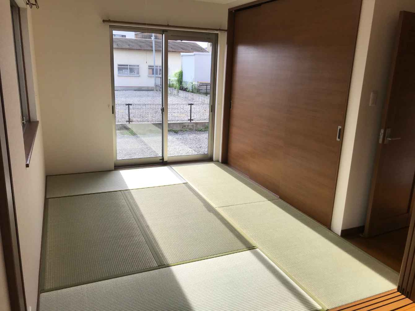 近江八幡市上田町　中古戸建の和室