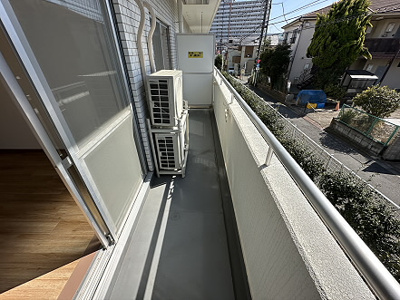 【バルコニー】 | ドミールウメダ