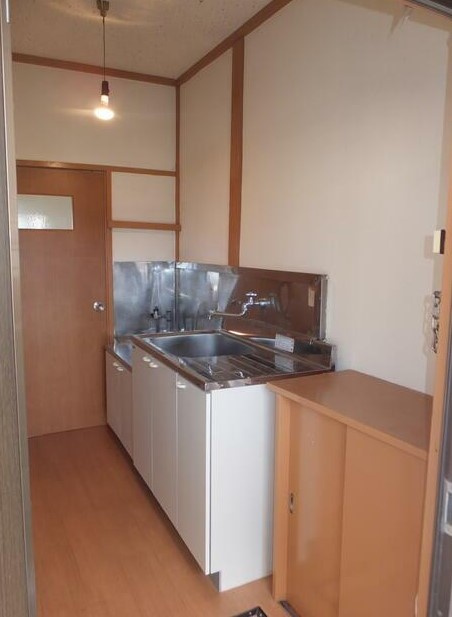 三鷹市牟礼７丁目のアパートのキッチン