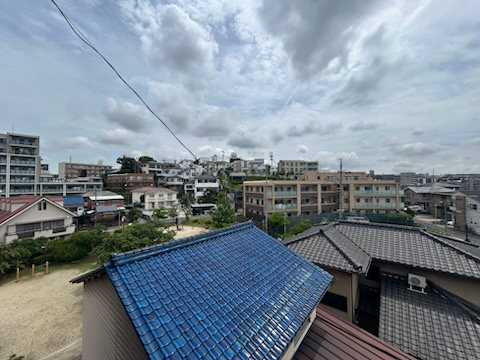 クリエール本山の展望