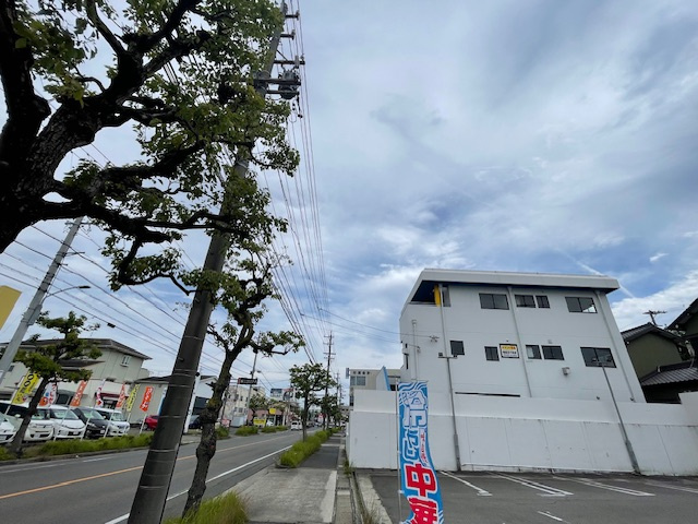 KⅢビルの外観