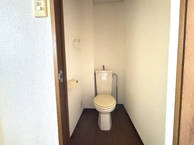 聖ソレアードA棟のトイレ