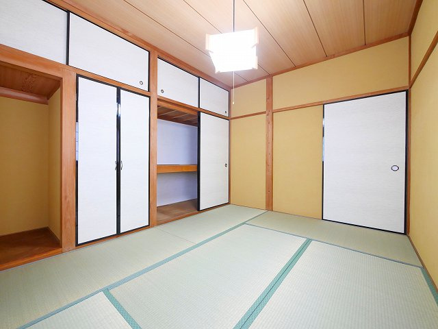 俵口町1513番地戸建の和室