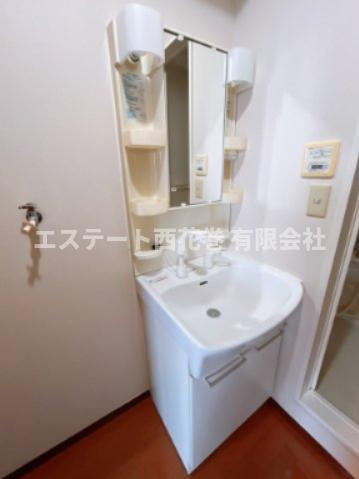 メゾン・カイラスの洗面所