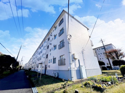 【外観】 | 長津田団地5号棟 | 土・日・祝日は、当社スタッフによる現地案内会を実施しております。もちろん平日のご案内も可能です。お気軽にご相談ください！！