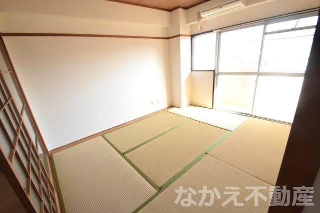 【和室】 | ゆったりとくつろげる和室です